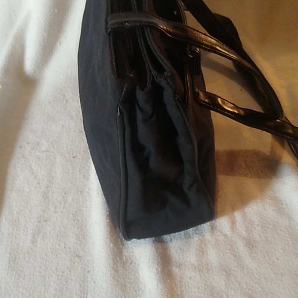 Handbag - Picture 2 of 5